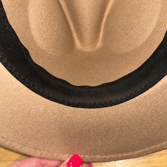 *last chance* Amazon | brown fashion hat with small black belt - Picture 9 of 14